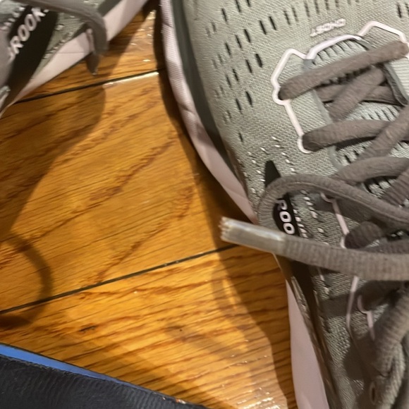 Brooks ghost 13 excellent condition - Picture 8 of 11